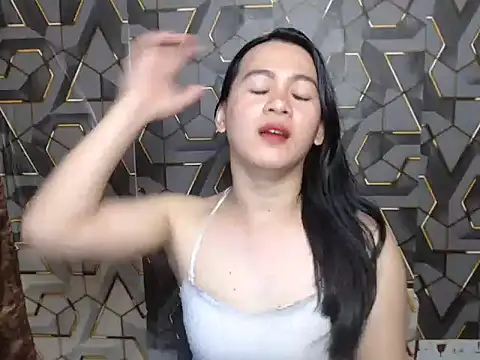 ur_asianpretty Webcam-Show