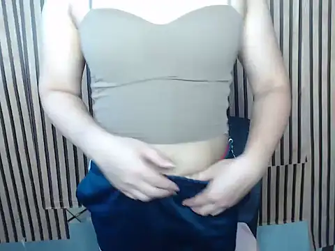ur_asianprettyのウェブカメラショー