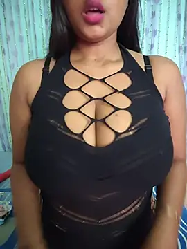 Ishu_Lovee's Webcam Show