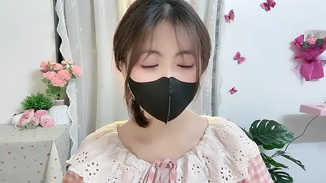 MIJ-Uwuu Live XXX-Chat