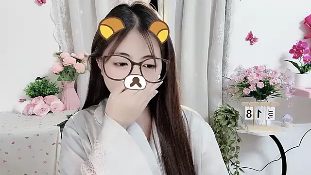 Chat XXX ao vivo de MIJ-Uwuu
