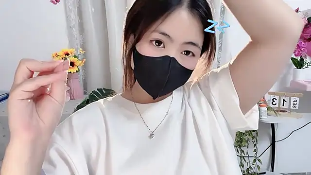 MIJ-Uwuu's Live XXX Chat