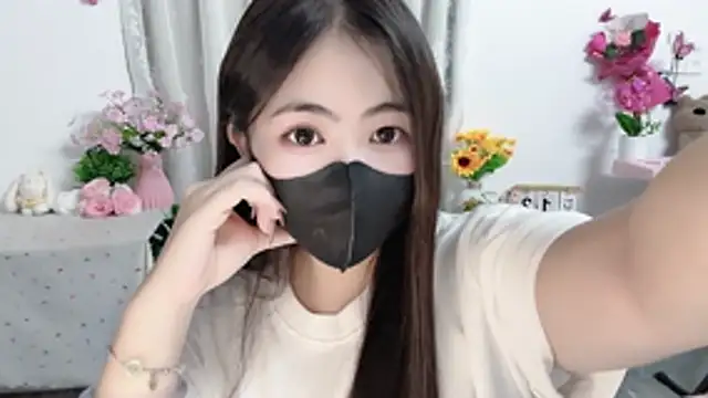 MIJ-Uwuu Live XXX-Chat