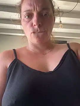 Nana-et-Toto Pertunjukan Webcam