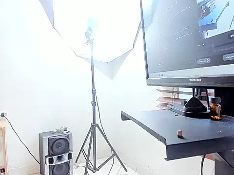 Edy_coltt's Webcam Show