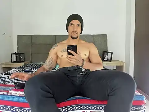 Edy_coltt Webcamshow