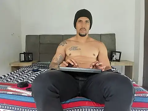 Edy_coltt Webcamshow