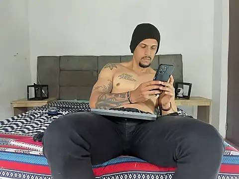 Edy_coltt Adlı Modelin Web Kamerası Şovu