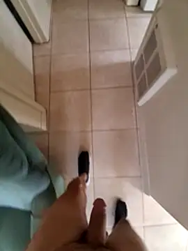 pullitoff Show in webcam