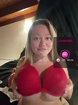 XXX chat uživo modela misstitmouseofficial