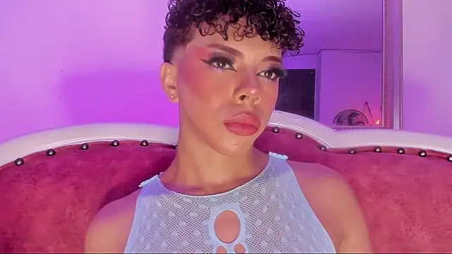 beauty_doll1: διαδικτυακό σόου στην κάμερα