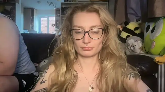 harleyblair 在線直播表演