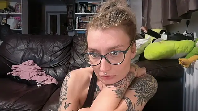 harleyblair's Webcam Show