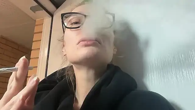 harleyblair's Webcam Show