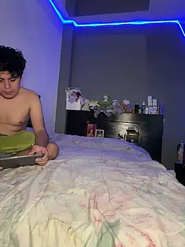Kailertwink Adlı Modelin Web Kamerası Şovu