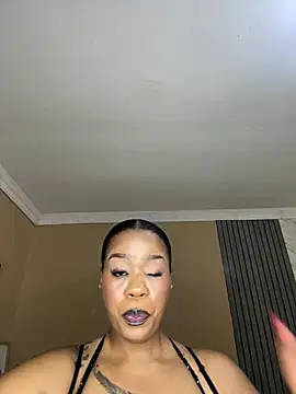 Show webcam de THICKBUNNYCHICKxxx