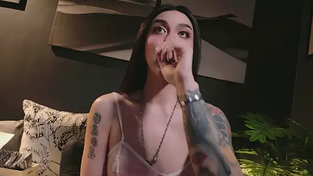 LetisiaRocksのウェブカメラショー