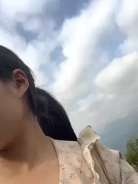 NhuFox's Webcam Show