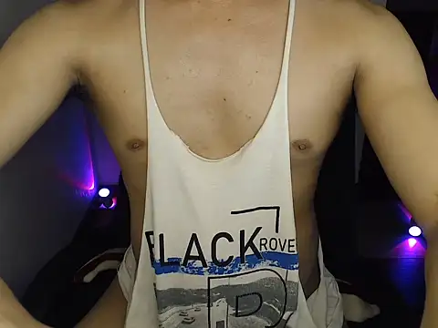 Hot_Muscle69のウェブカメラショー