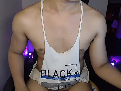 Hot_Muscle69のウェブカメラショー