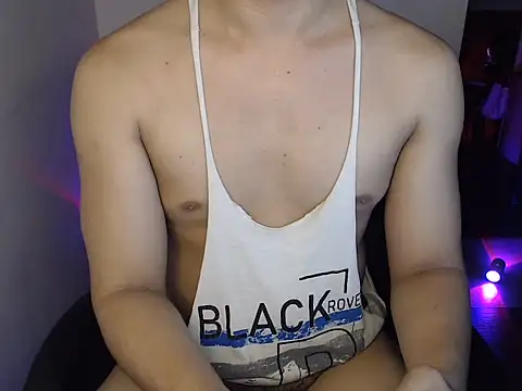 Hot_Muscle69 Pertunjukan Webcam