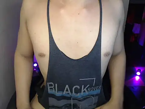 הופעת וובקאם של Hot_Muscle69
