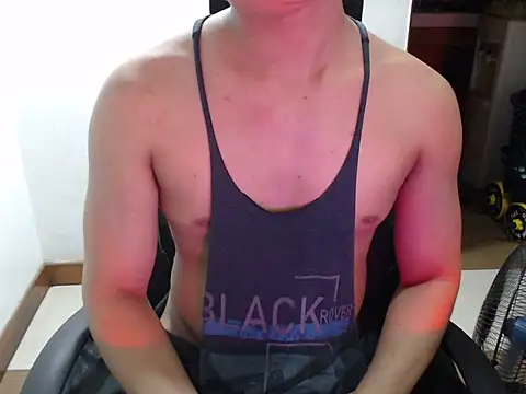 Hot_Muscle69 网络视讯表演