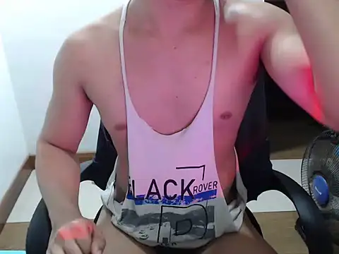 Hot_Muscle69 Webcamshow