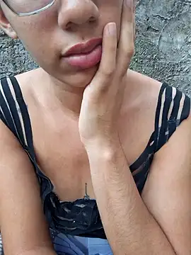 Show de RavenShyfit na webcam