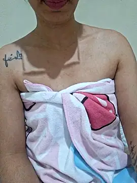 RavenShyfit Adlı Modelin Canlı Sohbet Odası
