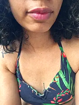 RavenShyfit's Live XXX Chat
