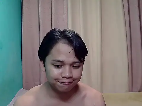 pinaymorena_zeinab's Webcam Show
