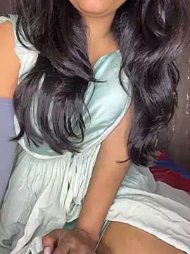 Cute-Samayra чат на живо