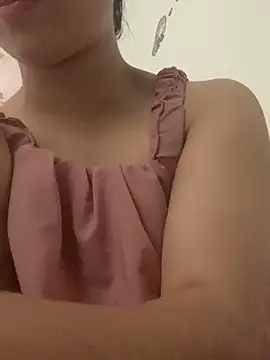 Nguyenha11's Live XXX Chat