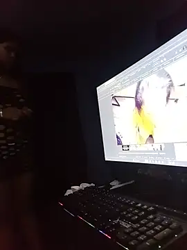 Tupapasiitooo Webcam Show