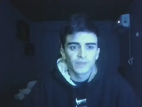 Rodrigo99_9 Webcam-Show
