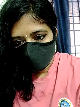 Show modela Niharika_telugu143 na web-kameri
