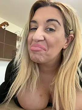 TheeaBlanco's Live XXX Chat