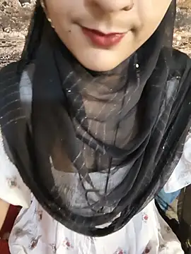 Chat +18 de Indian-Aleena ao vivo