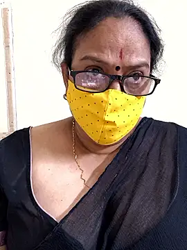Pertunjukan Kamera Web jyosthna
