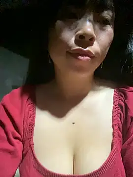 Chat XXX ao vivo de Onehittt