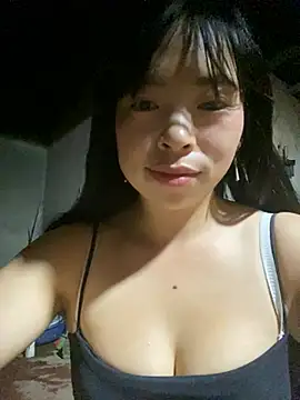 Onehittt Adlı Modelin Canlı XXX Sohbeti