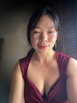 Onehittt webcam show