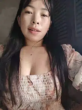 Onehittt Chat XXX live