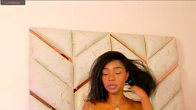 AlanaDoll – Live XXX-chat