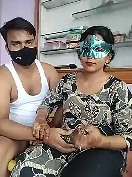 Desi_muslimcouple Webcam show