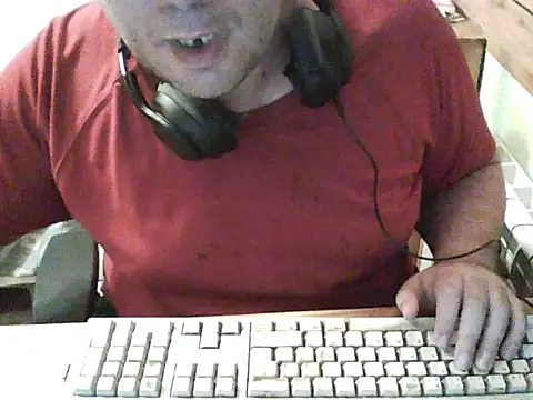 BENDER_50000 Pertunjukan Webcam