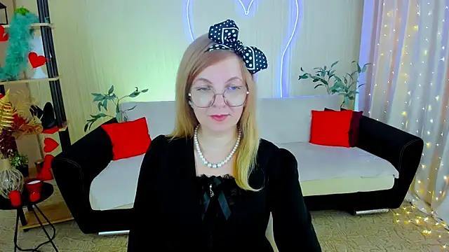 YourUniverser's Live XXX Chat