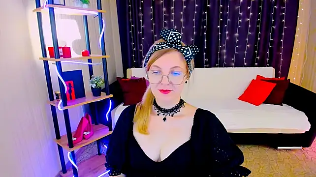 YourUniverser's Webcam Show