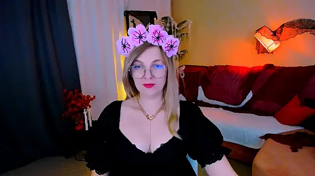 YourUniverser's Webcam Show